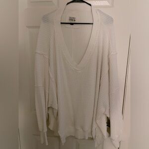 American Eagle “Oversized Big Hug Waffle V Neck” sweatshirt size XXL